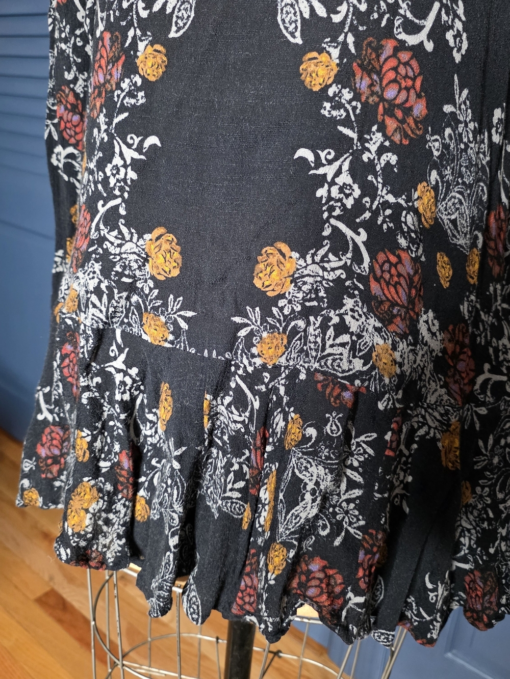 Free People Smooth Talker Tunic Mini Dress Raven Black Floral Size S Open Back - Picture 4 of 11